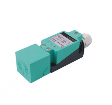 CM18 M18 Capacitive Proximity Sensors